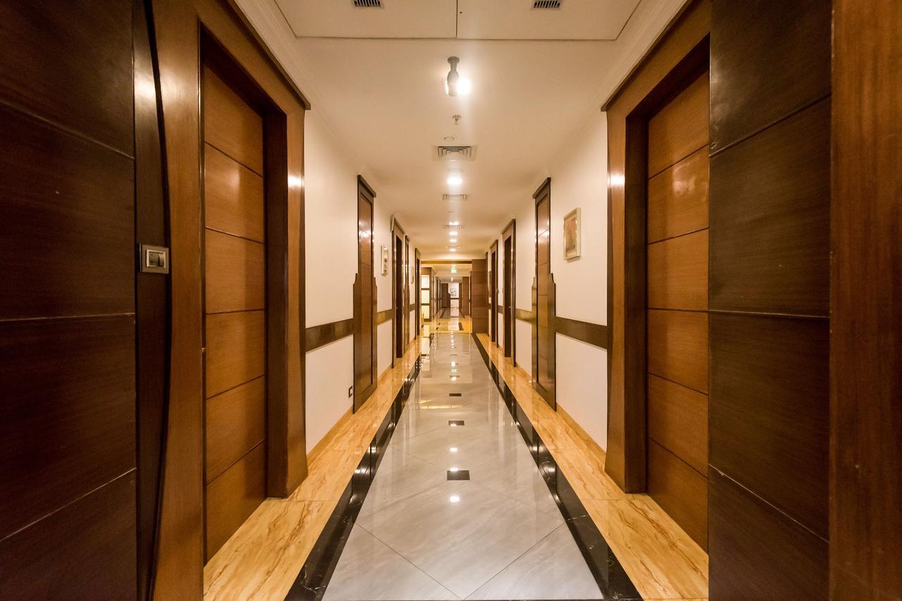 Golden Chariot Vasai Hotel Exterior foto