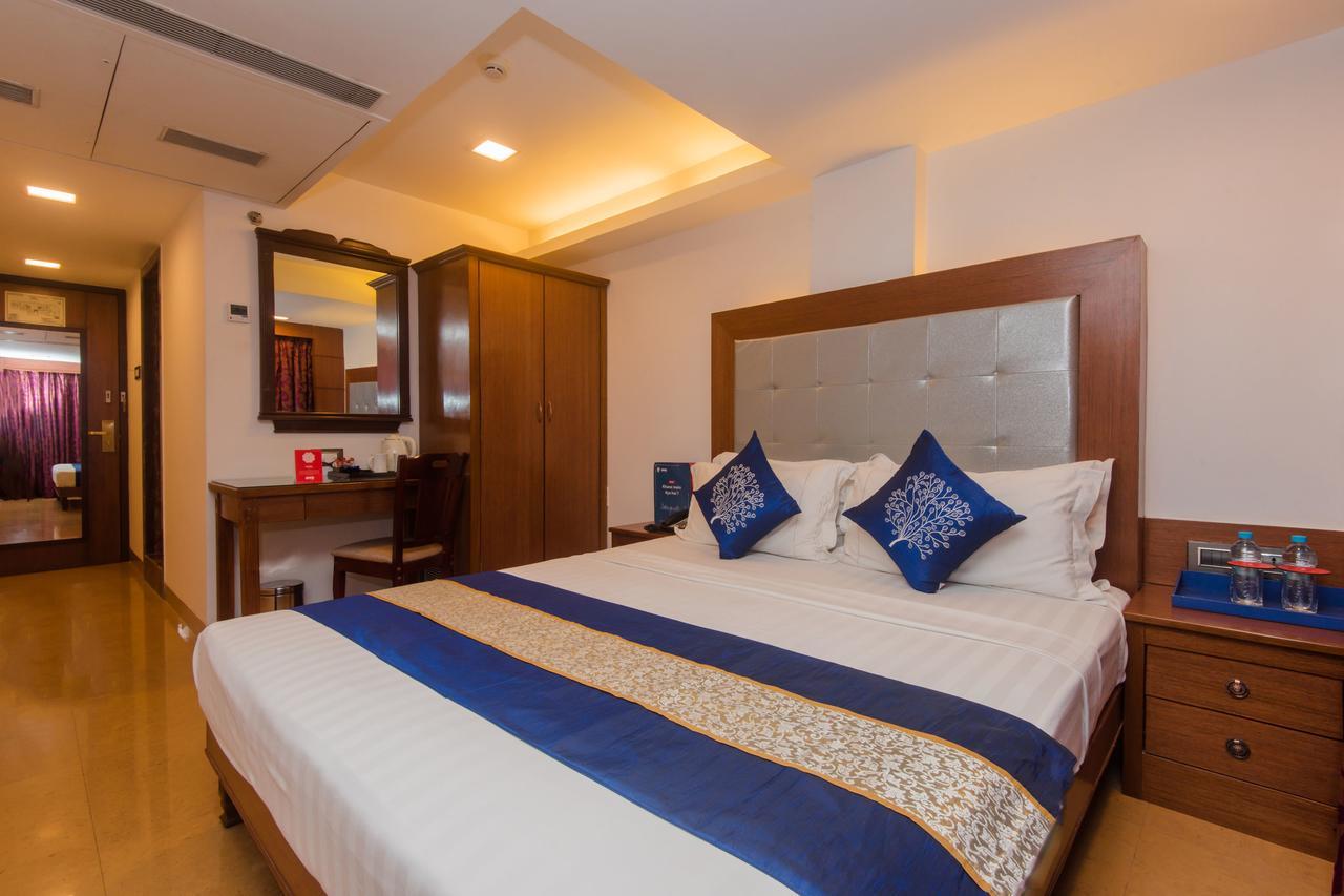 Golden Chariot Vasai Hotel Exterior foto